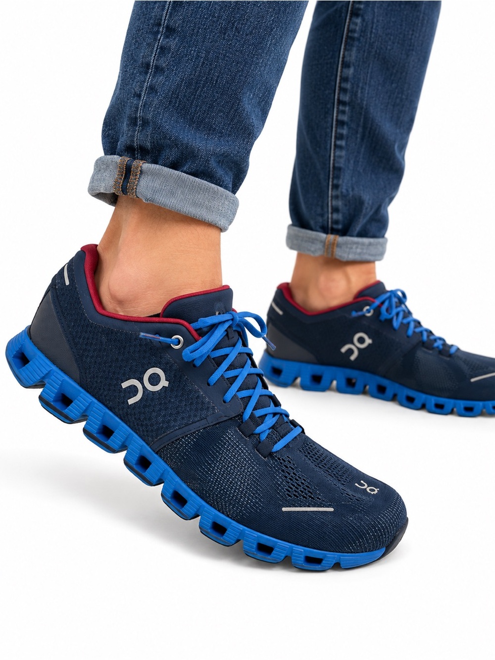 On Running Cloud Men’s 12.5 Navy Blue Running Shoes Swiss Engineering